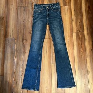 American Eagle Hi-Rise Artist Flare Jean